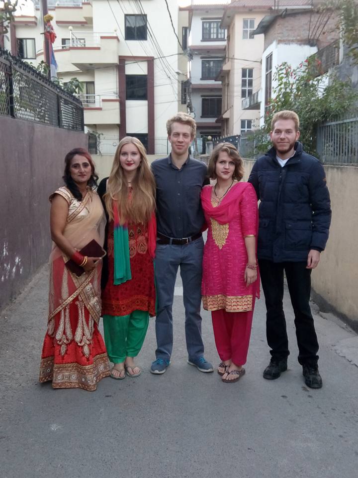 Volunteer in Nepal - Enjoy with host family