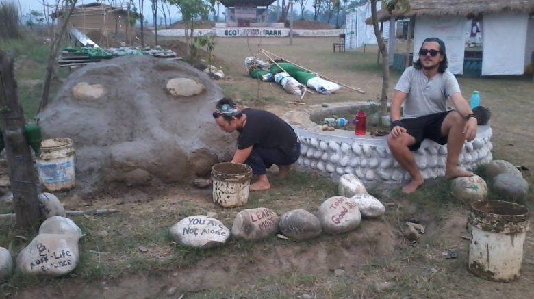 volunteers constructing idols